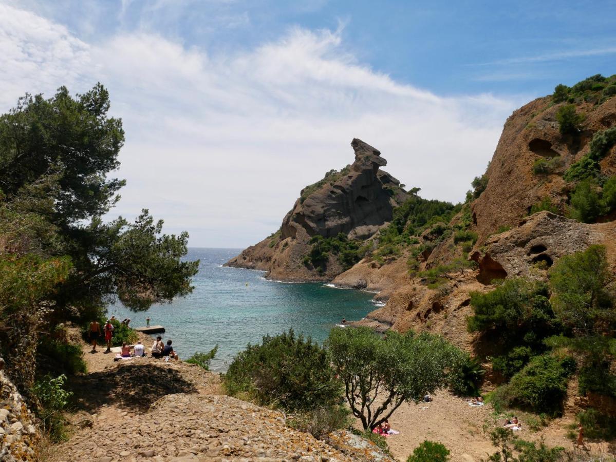 Nature Hostel La Ciotat Luaran gambar